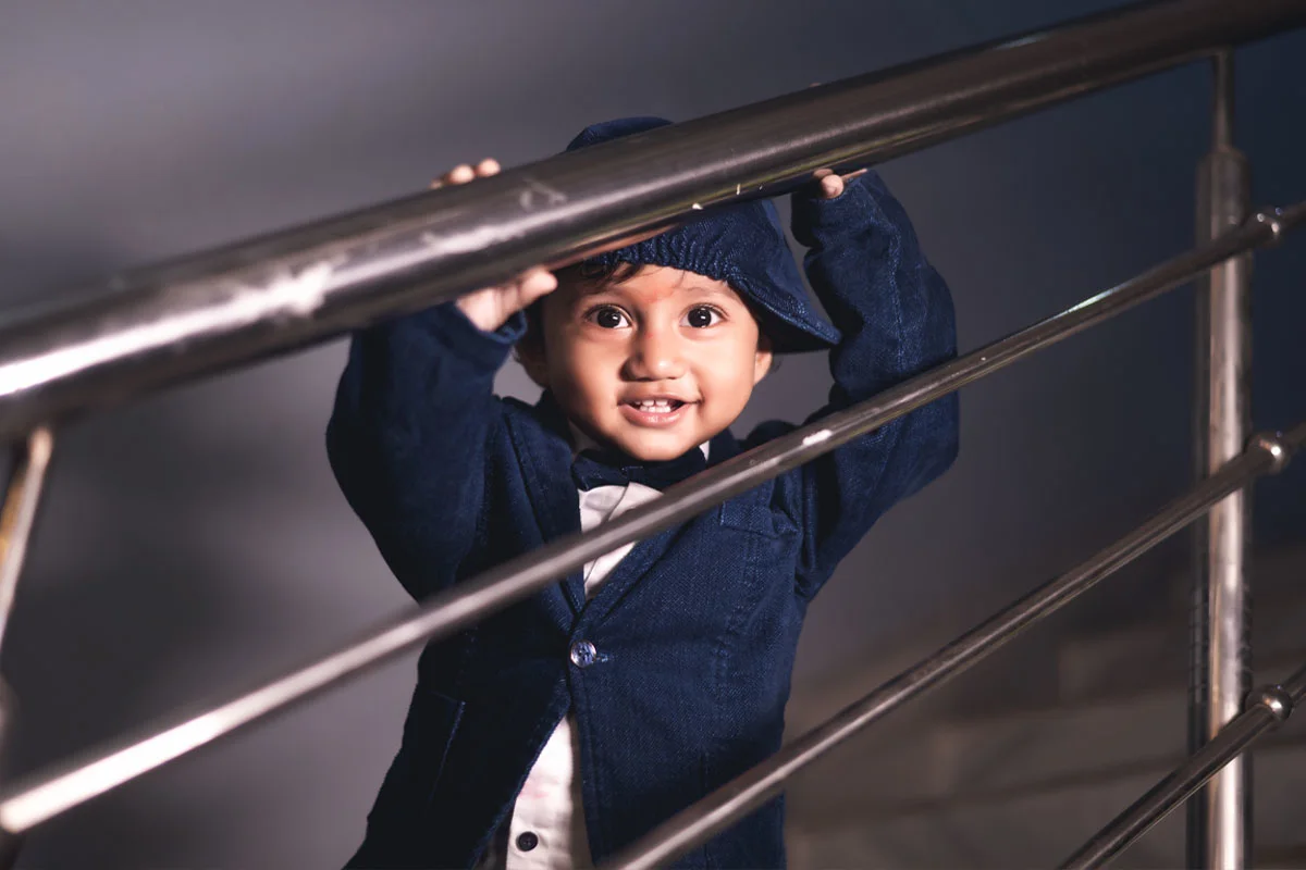 Pre-wedding couple pose outdoor